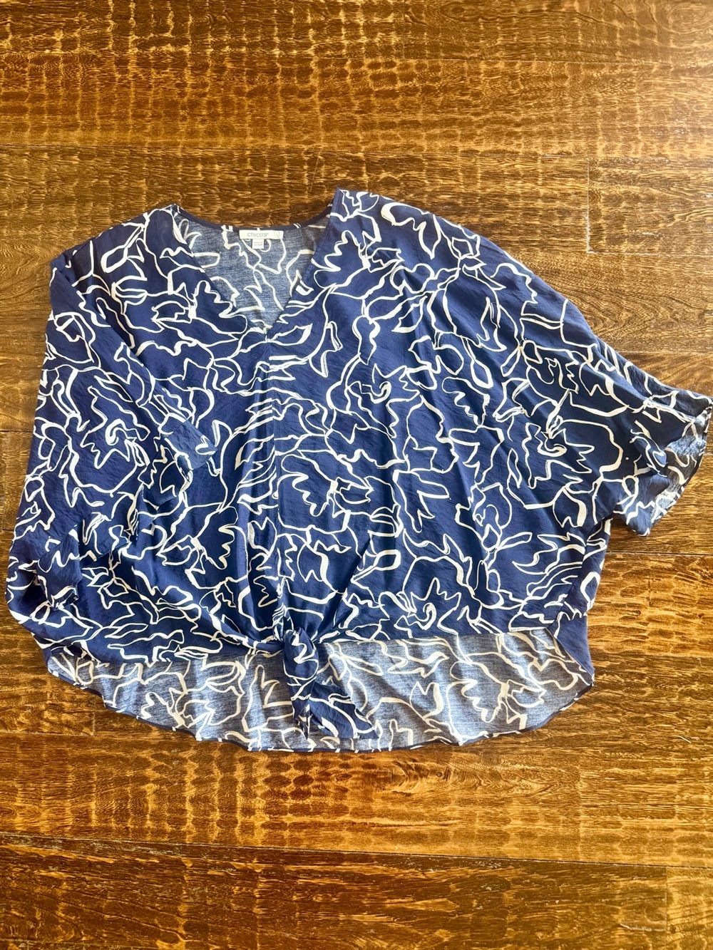 🆕 Chico’s Ecovero™ Navy Tie-Front Frill Sleeve Blouse - Size 3 (XL) - EUC